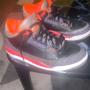 Air Jordan 3 Retro Crimson (2013)